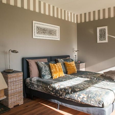 Broeks' Bed En Brood Bed & Breakfast Мееркерк Екстериор снимка